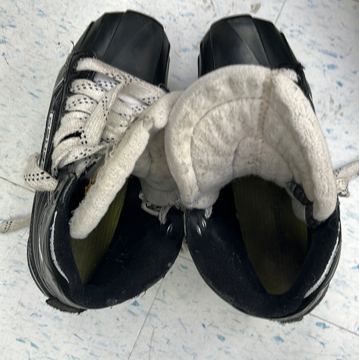 Used Bauer Supreme s170 Size 3 Goal Skates