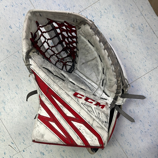Used CCM Extreme Flex 4 Senior Catcher