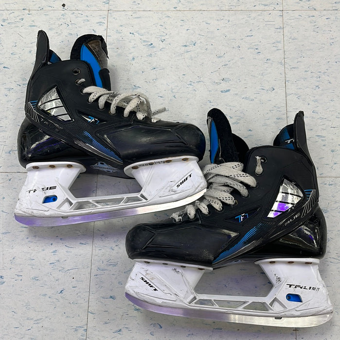 Used True TF7 7D Player Skates