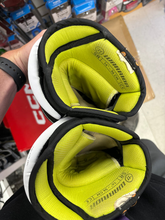 Used Warrior Alpha LX20 Senior 14” Gloves