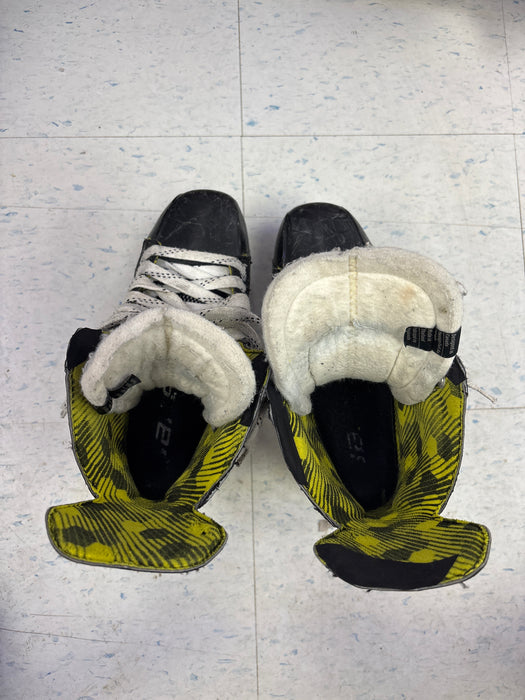 Used Bauer Supreme M3 Size 7.0EE Senior Skates