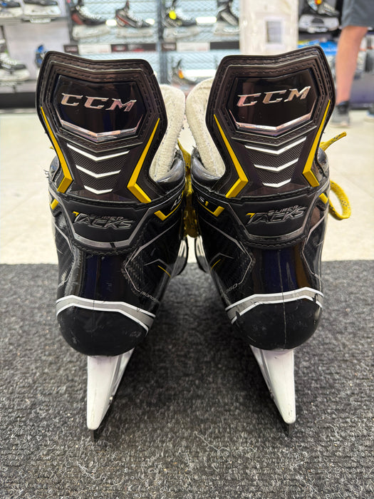 Used CCM Super Tacks AS1 Size 7.5EE Skates