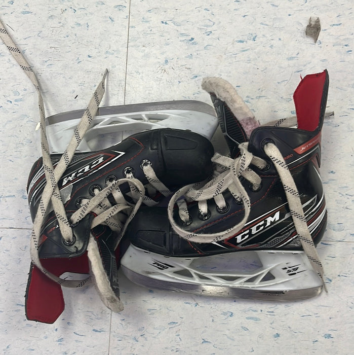 Used CCM JetSpeed FT480 Size 12 Youth Player Skates