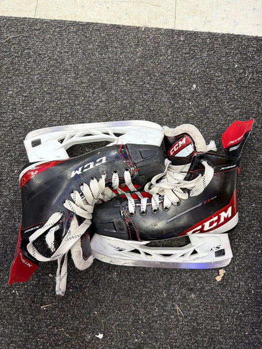 Used CCM JetSpeed FT475 Size 3.5D Skates