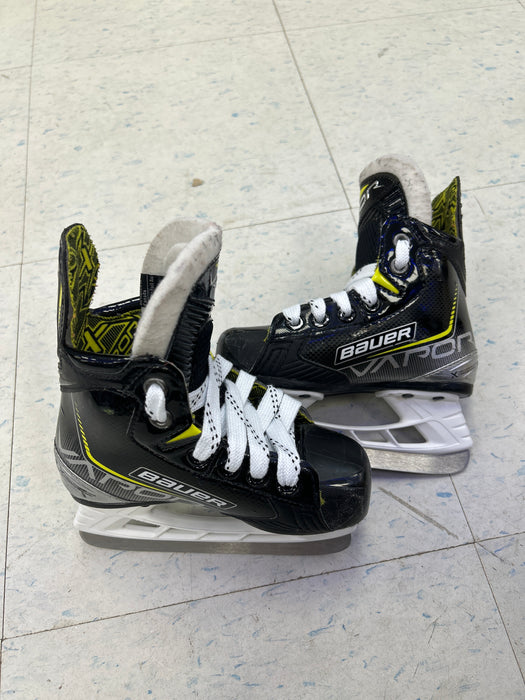 Used Bauer Vapor 3X Youth Player Skates