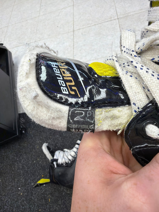 Used Bauer Supreme S27 Size 2.5D Skates
