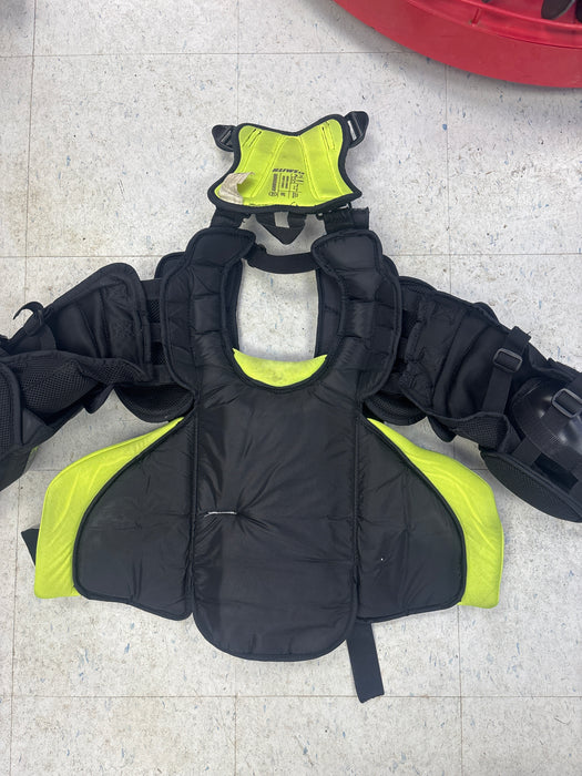 Used Warrior R\X4E Goal Chest Protector Junior Size Extra Large