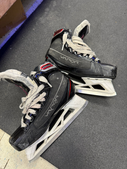 Used Bauer X700 Goalie Skates 3.5D