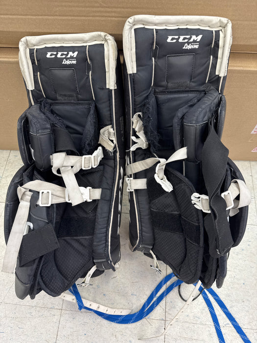 Used CCM E3.5 Goalie Pads 24+1”