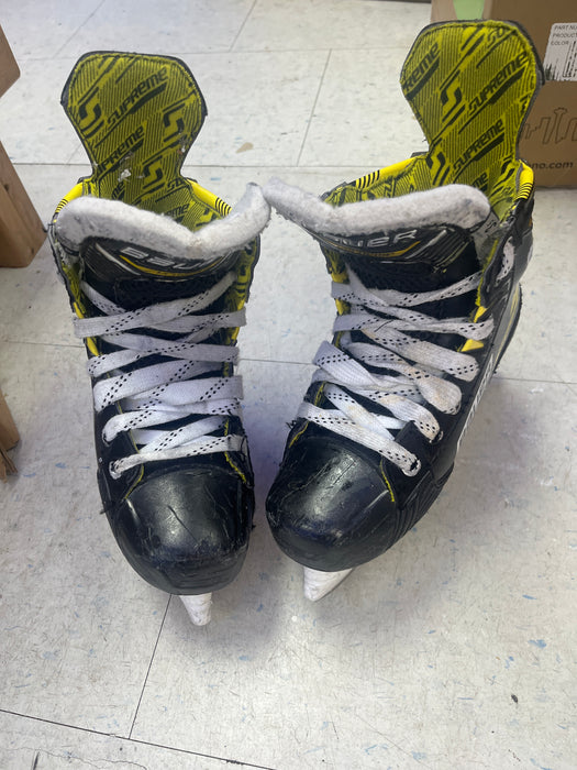 Used Bauer Supreme M4 Size 3.5 Skates