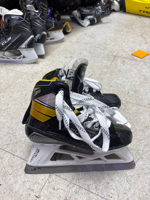 Used Bauer 3s Size 1.5D Junior Goal Skates