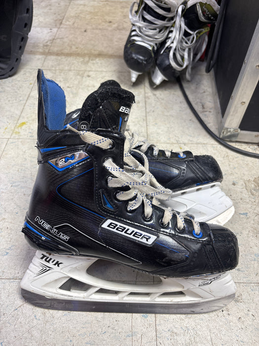 Used Bauer Nexus 2N Size 8.5D Skates