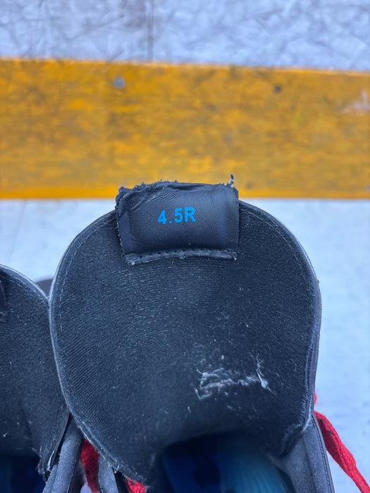 Used True TF9 Size 4.5R Skates