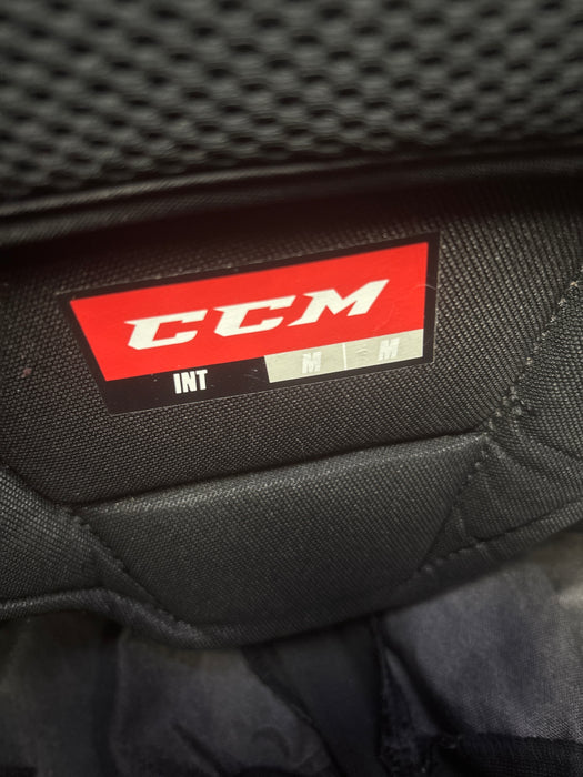 Used CCM Axis 1.9 Goalie Pants Size Intermediate Medium