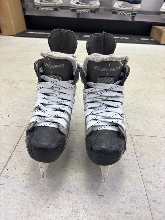 Used Bauer Vapor X 3.0 Junior Size 2.5