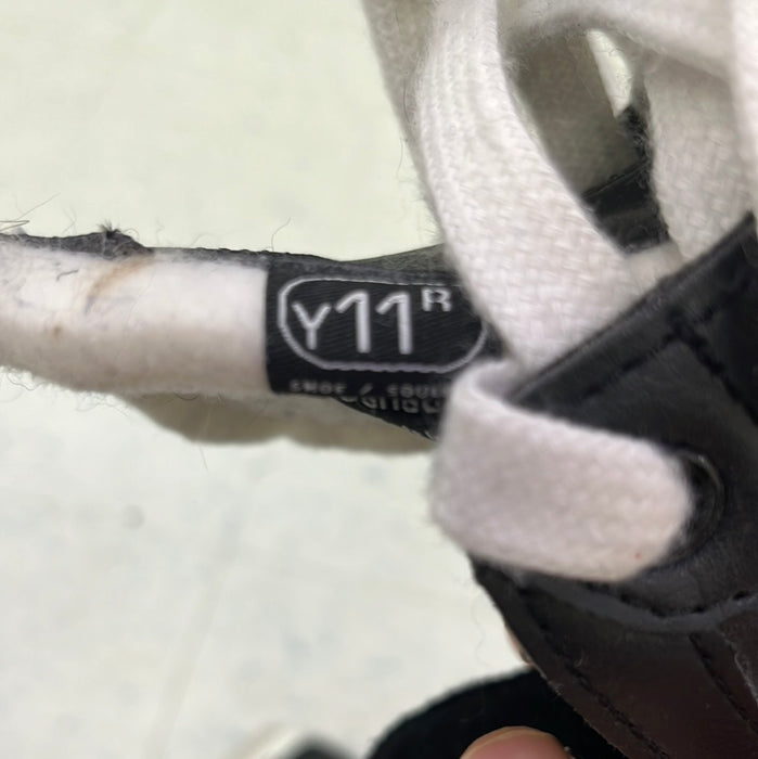 Used Bauer Nexus 22 Size 11 Youth Player Skates