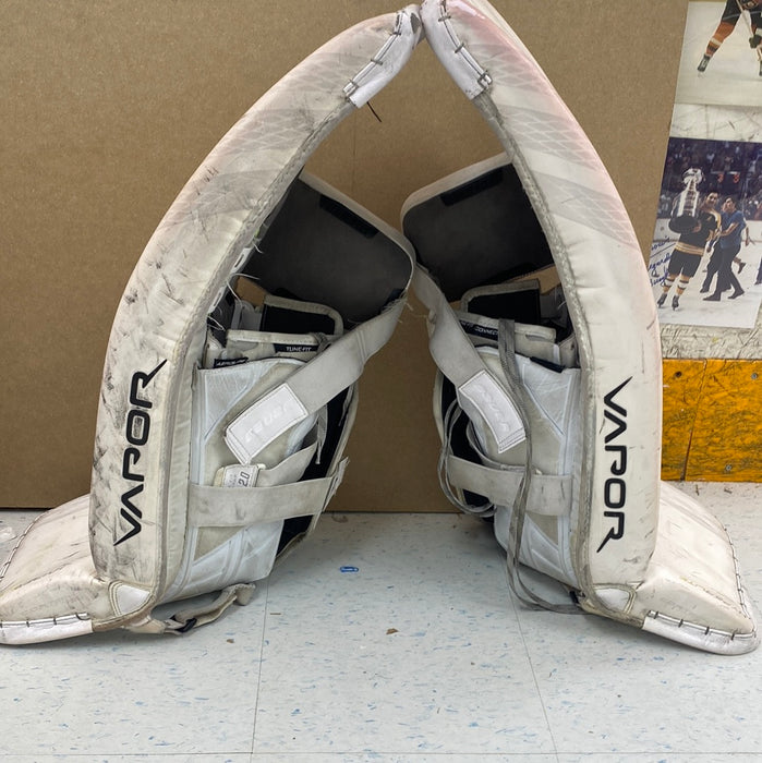 Used Bauer Vapor Hyperlite Senior Medium (34+) Goal Pads