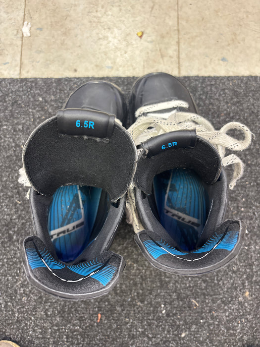 Used True TF9 Size 6.5R Skates