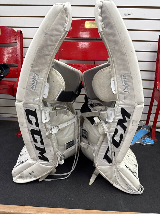 Used CCM Extreme Flex II 34+2” Goalie Leg Pads
