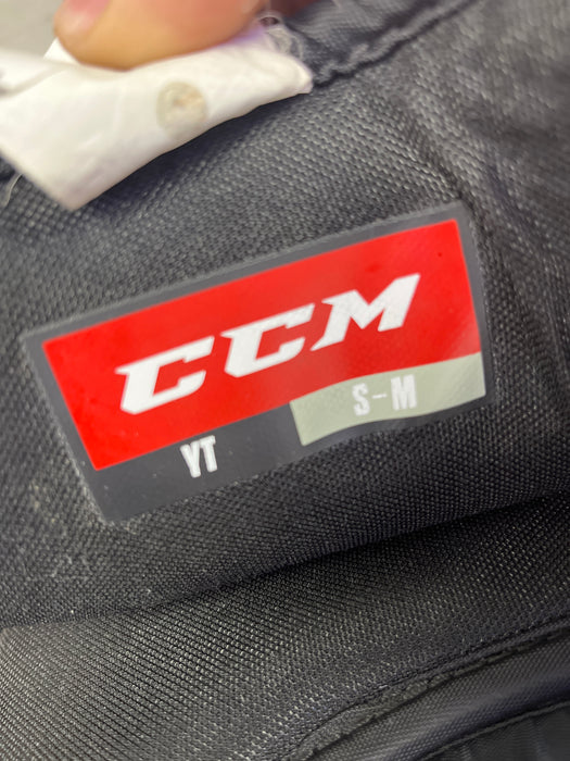 Used CCM YtFlex II Youth Small-Medium Chest Protector