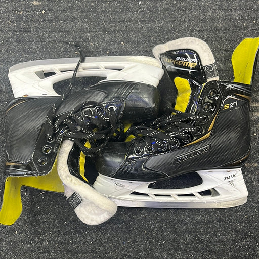 Used Bauer Supreme S27 Size 4 Player Skates
