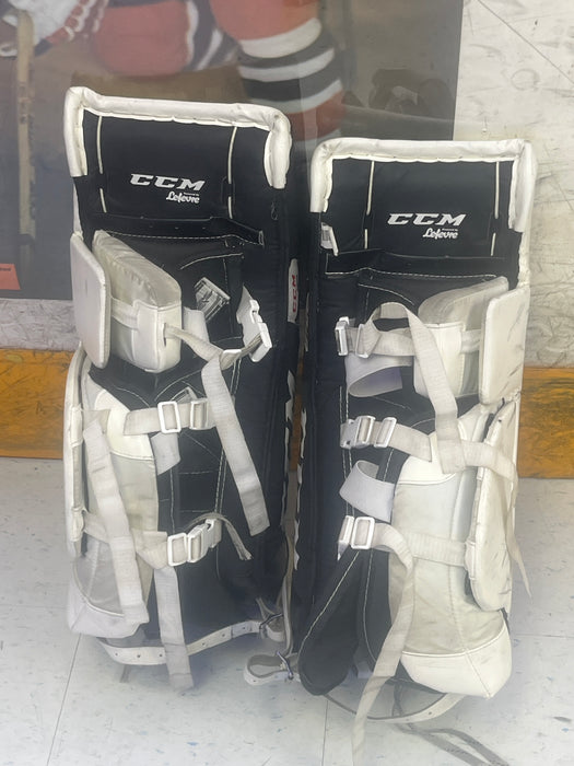 Used CCM Extreme Flex 400 24+1 Goal Pads