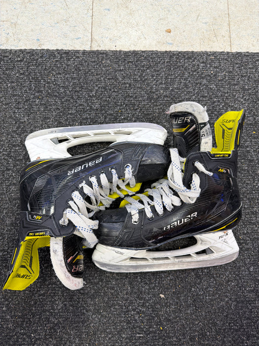 Used Bauer Supreme M4 Size 5.5 Fit 1 Skates