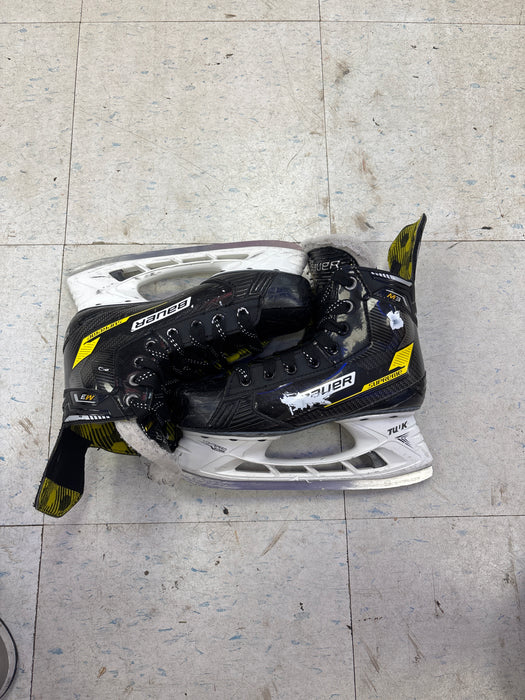 Used Bauer Supreme M3 Size 4.5D Skates