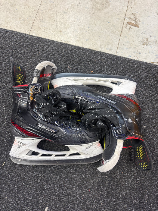 Used Bauer Vapor XShift Pro Size 4.0D Skates