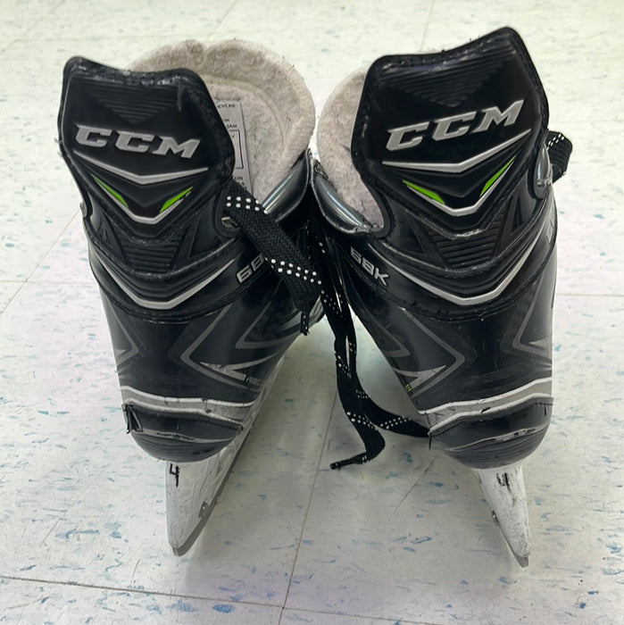 Used CCM RibCore 68K Size 4 Player Skates