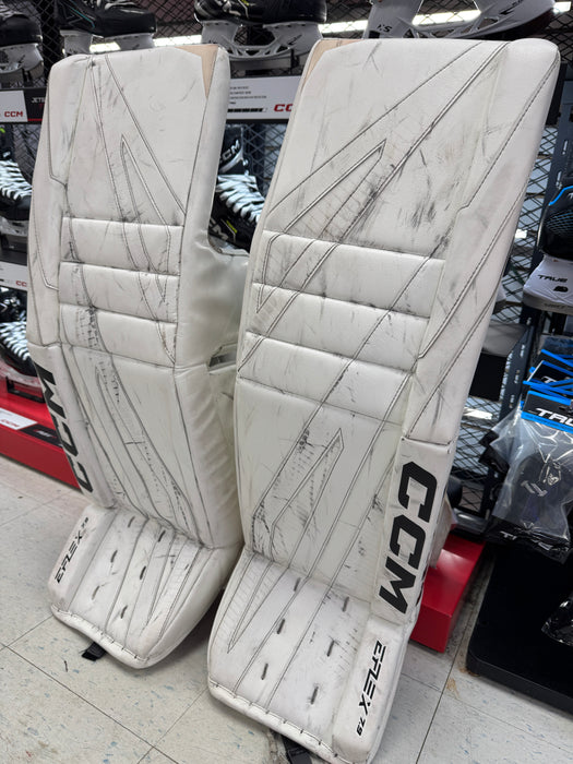 Used CCM EFlex 7.9 Goalie Leg Pads Senior 35" + 2"