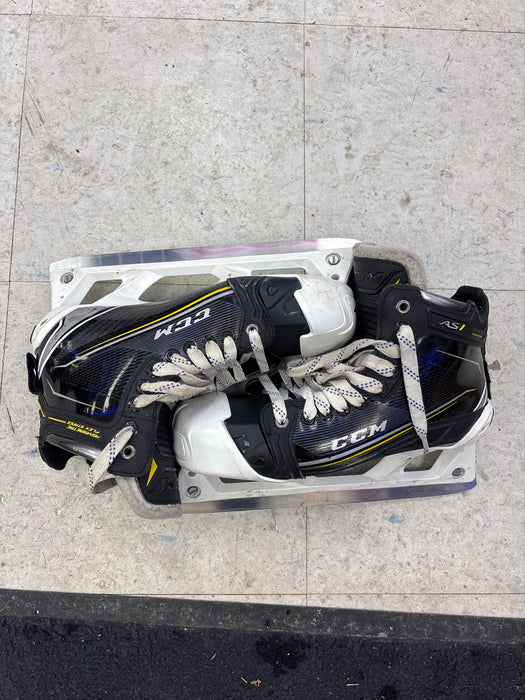 Used CCM Super Tacks AS1 Size 8.5D Senior Goal Skates