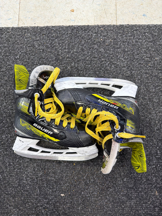 Used Bauer Vapor X4 Youth 13.0D Skates