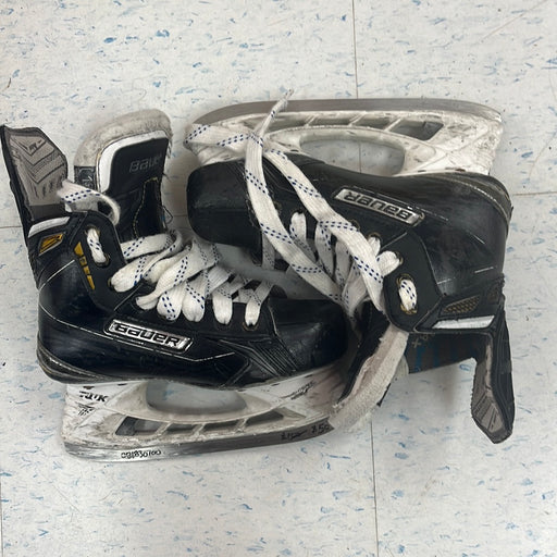 Used Bauer Supreme Size 1.5 Player Skates