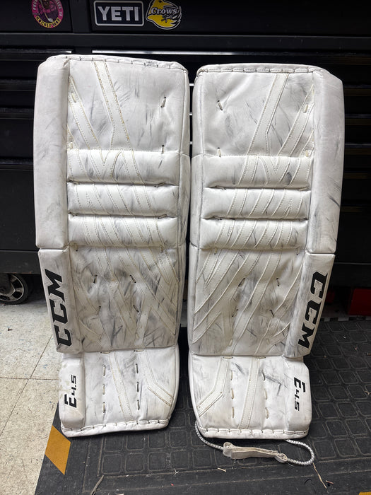 Used CCM Eflex 4.5 Senior 32+1” Goal Pads
