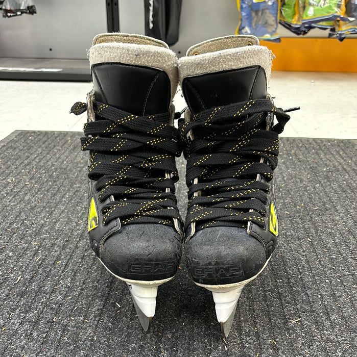 Used Graf Supra 703 Size 6.0 Skates