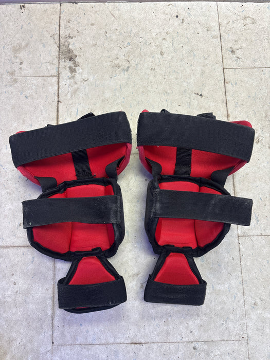 Used CCM KP 1.5 Youth Knee Pads