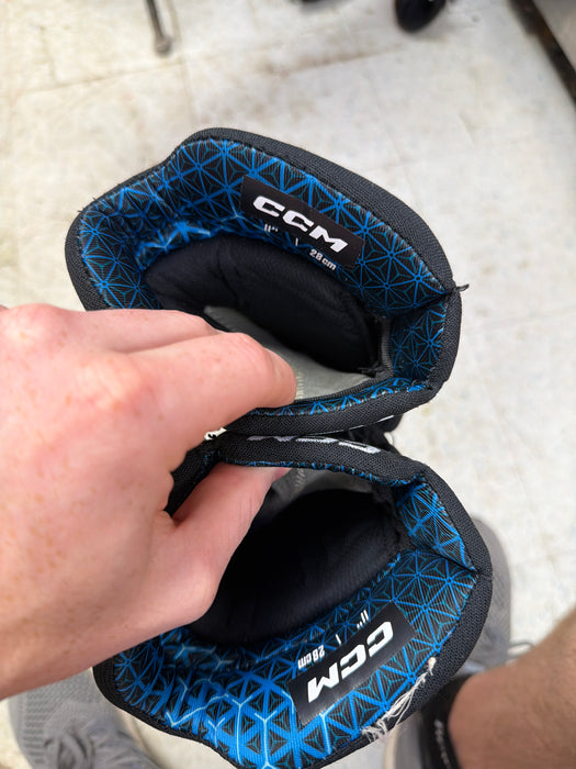 Used CCM JetSpeed FT880 Size 11” Glove