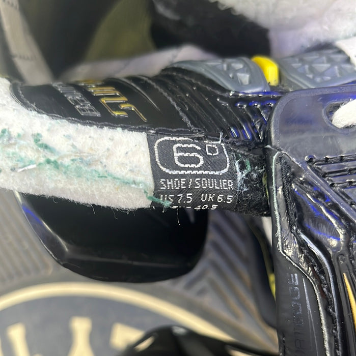 Used Bauer Supreme 2S Pro Size 6 Player Skates