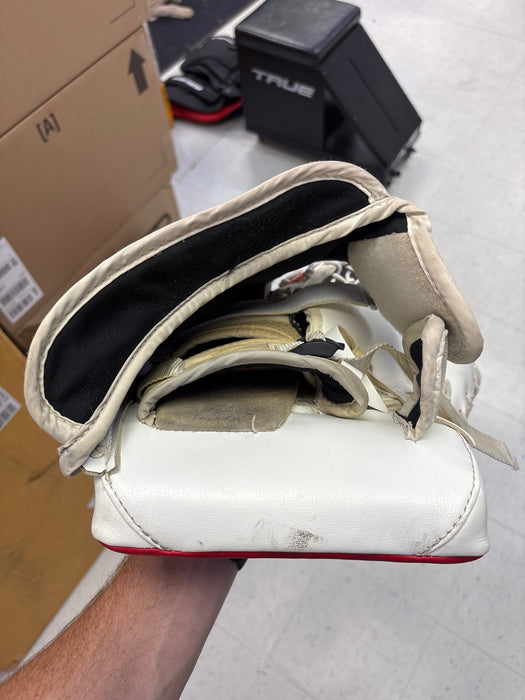 Used Bauer RX8 Senior Catcher