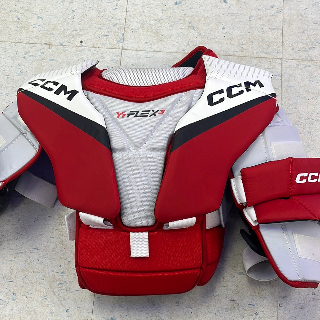 Used CCM YT Flex 3 Youth Large - Extra Large Chest Protector — Crow's ...