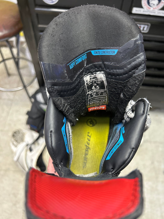 Used CCM JetSpeed FT690 Player Skates