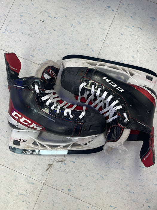 Used CCM JetSpeed FT475 Size 5 Skates