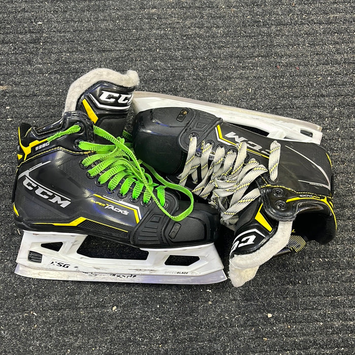 Used CCM SuperTacks 9380 Size 6 Goal Skates