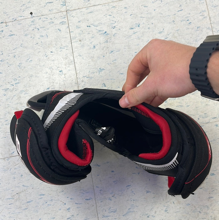 Used Bauer NSX Youth Medium Shoulder Pads