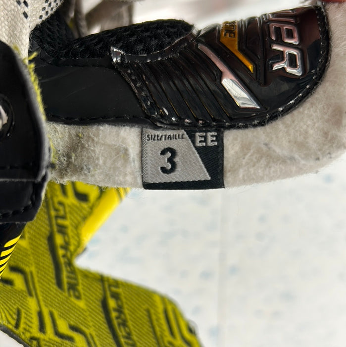 Used Bauer Supreme M4 3 EE Player Skate