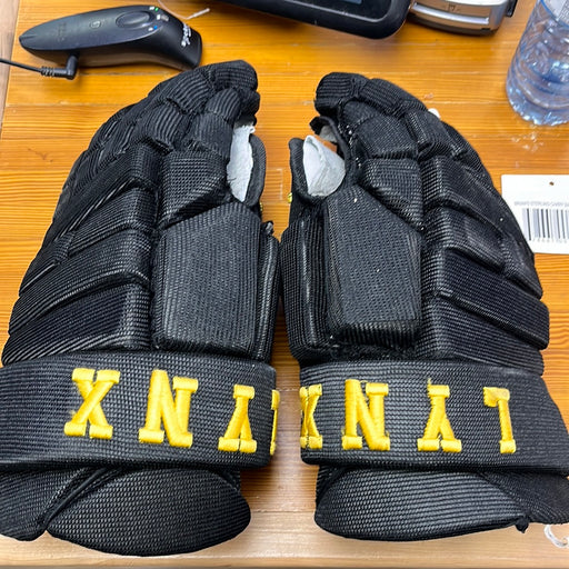 Used Gitch Sportswear 14” Player Gloves