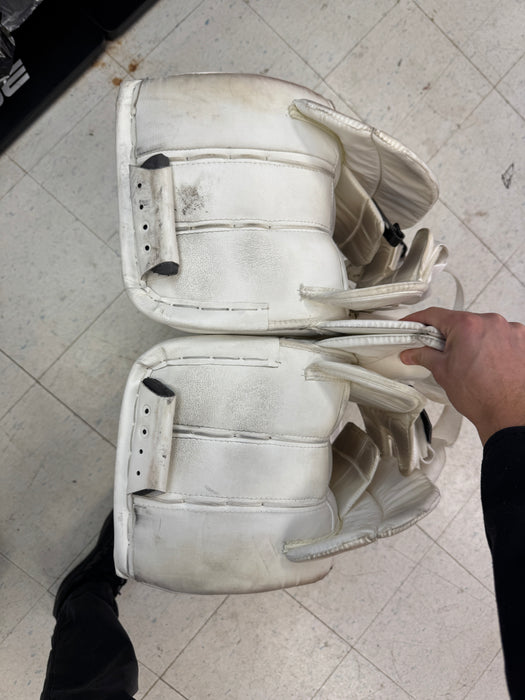 Used True Catalyst 7x3 Goalie Leg Pads Intermediate 31" + 2"