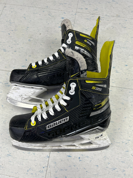 Used Bauer Supreme S35 Player Skates
