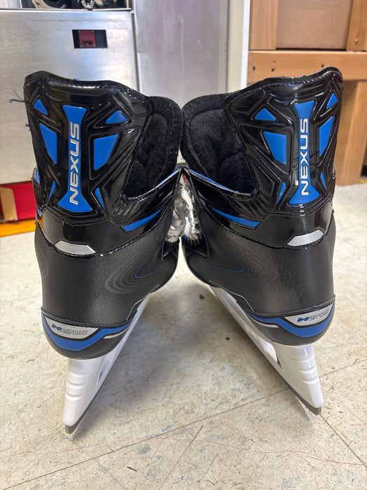 Used Bauer Nexus N2700 Size 7.0EE Skates